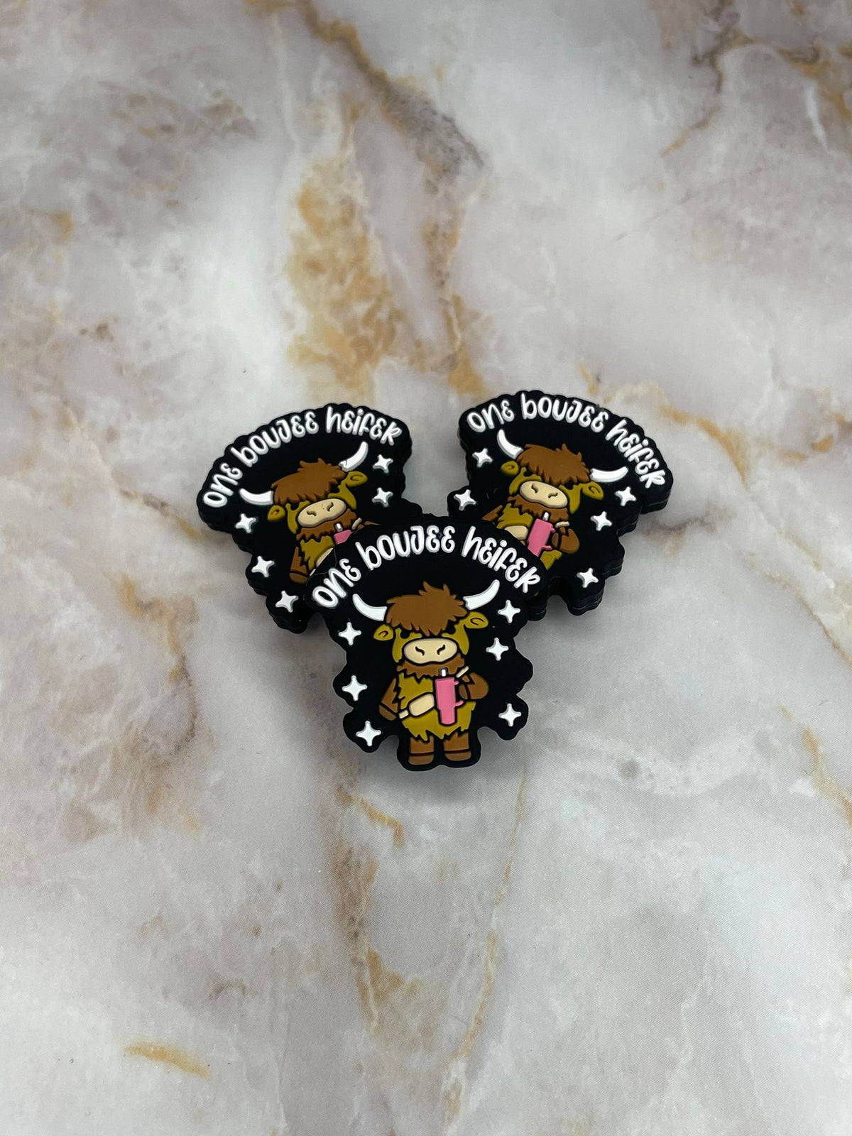 *EXCLUSIVE COLLAB* ONE BOUJEE HEIFER SILICONE FOCAL D561 (1ct)