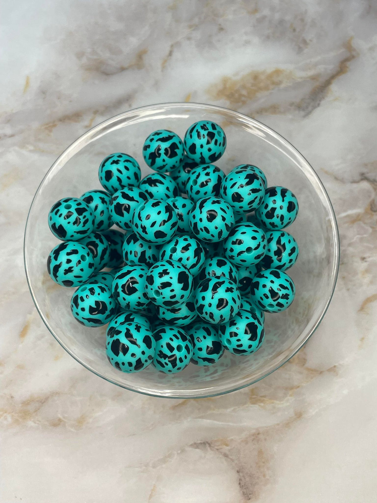 P426 TURQUOISE COW SPLATTER 15MM PRINT (10ct)