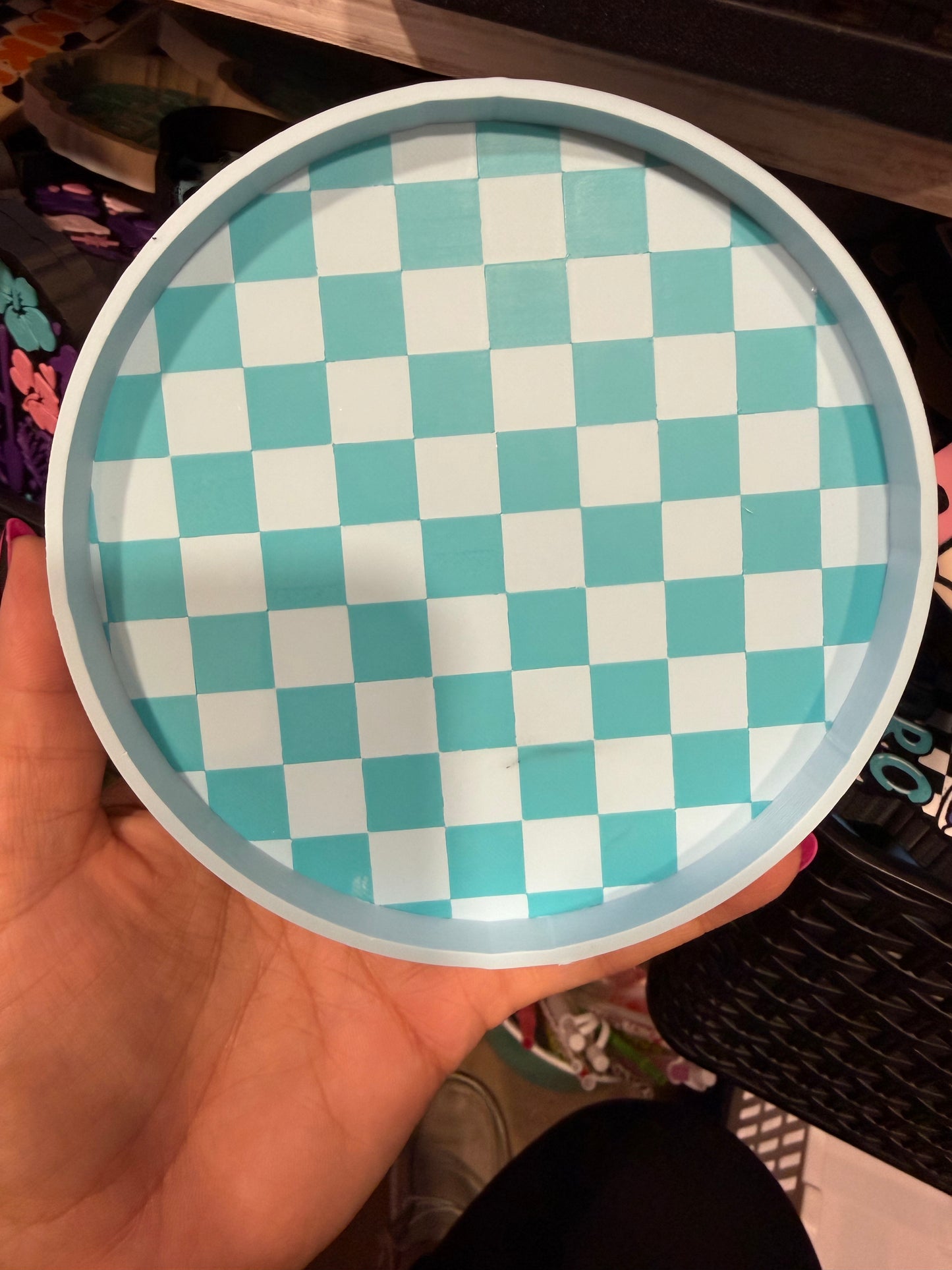 Round Checkered Tray
